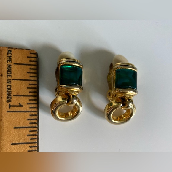 Vintage Green and Gold Dangle Clip on Earrings - Picture 6 of 6